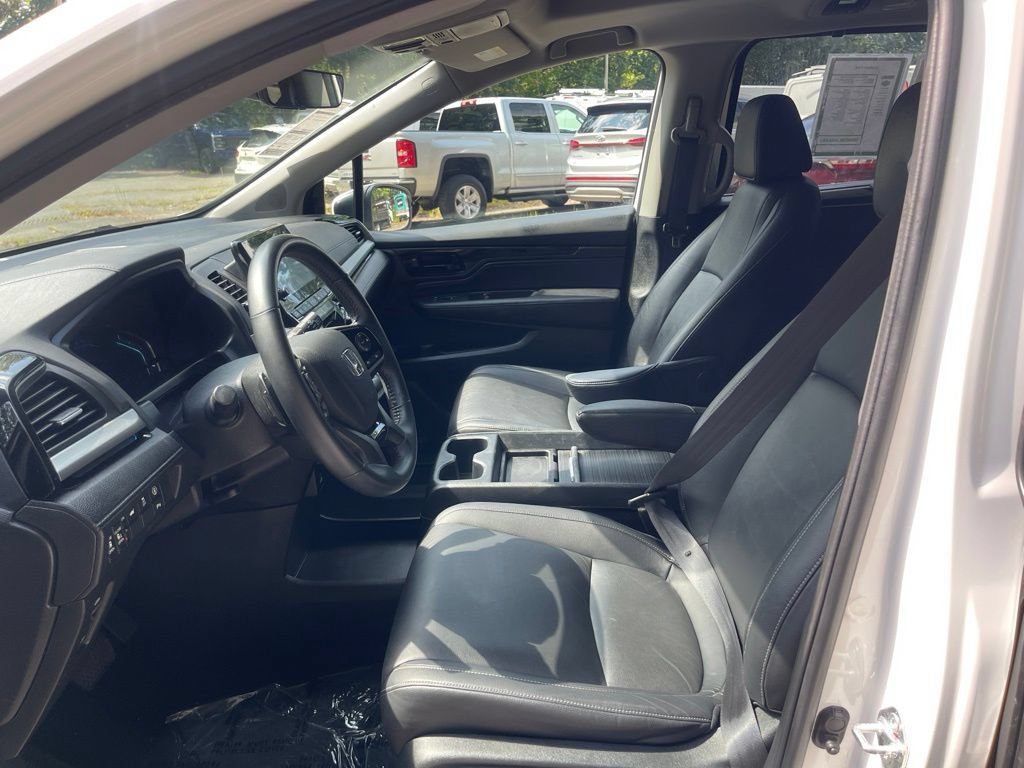 Used 2023 Honda Odyssey Touring image 14