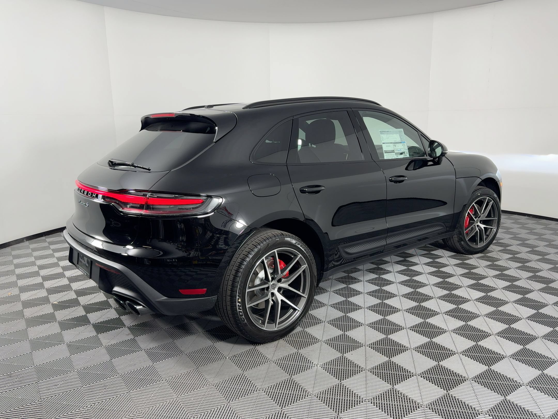 Used 2026 Porsche Macan S AWD/4WD image 9