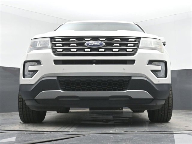 Used 2016 Ford Explorer Limited image 47