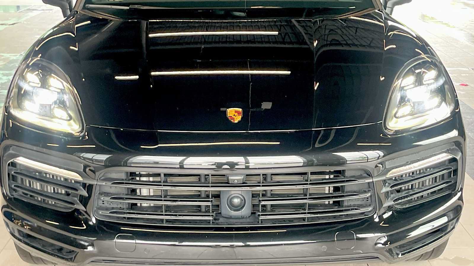Used 2023 Porsche Cayenne S AWD/4WD image 21