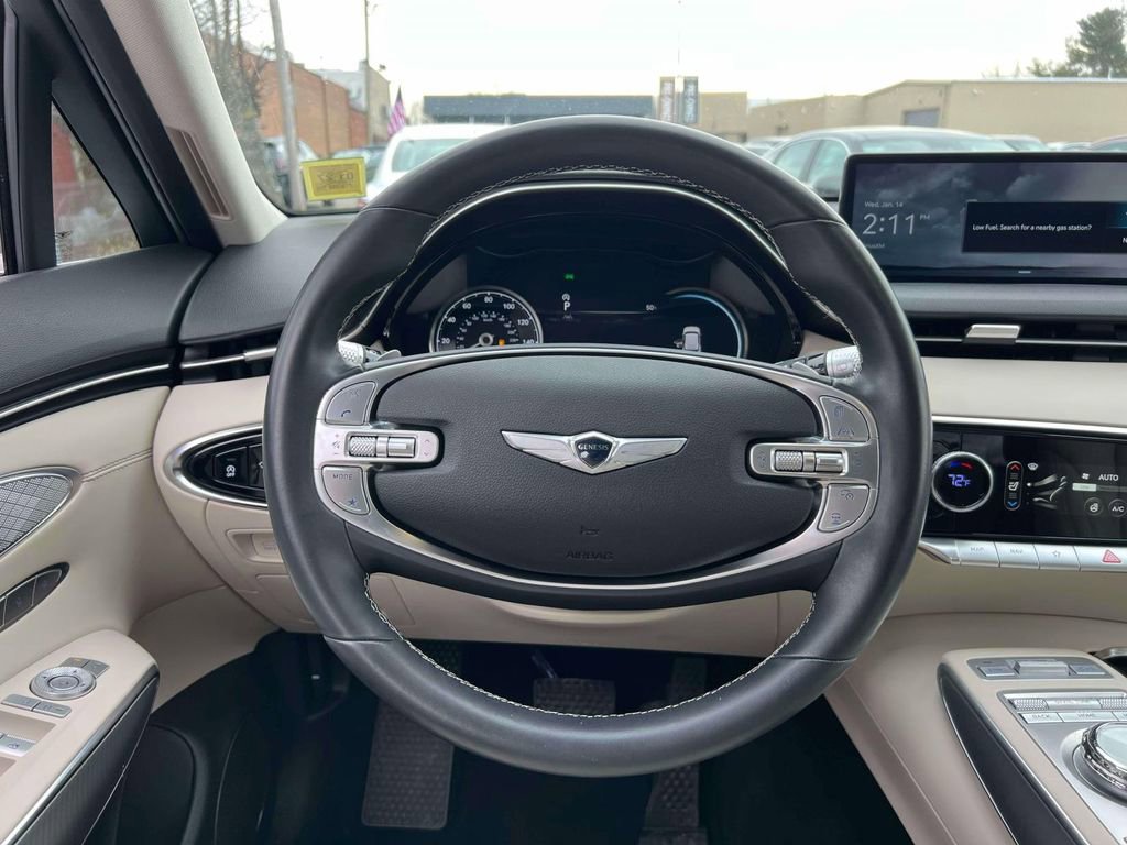 Certified 2023 Genesis GV70 2.5T Select w/ Select Package image 15