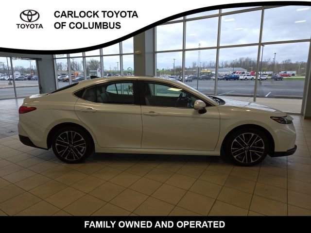 Used 2025 Toyota Camry XLE w/ Premium Plus Package image 6