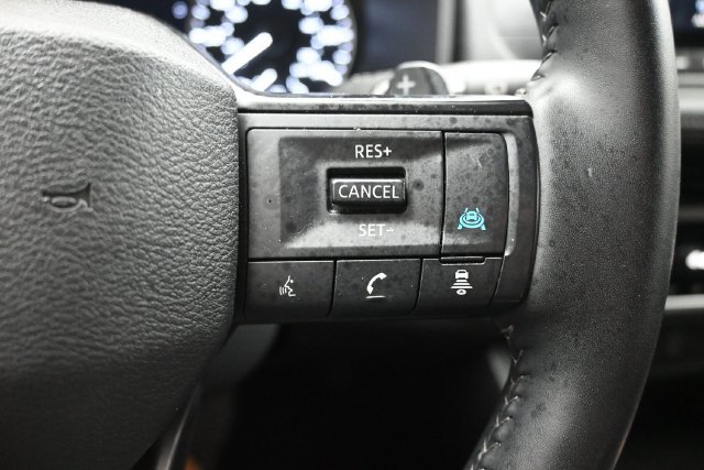 Used 2026 Nissan Rogue Dark Armor FWD image 12