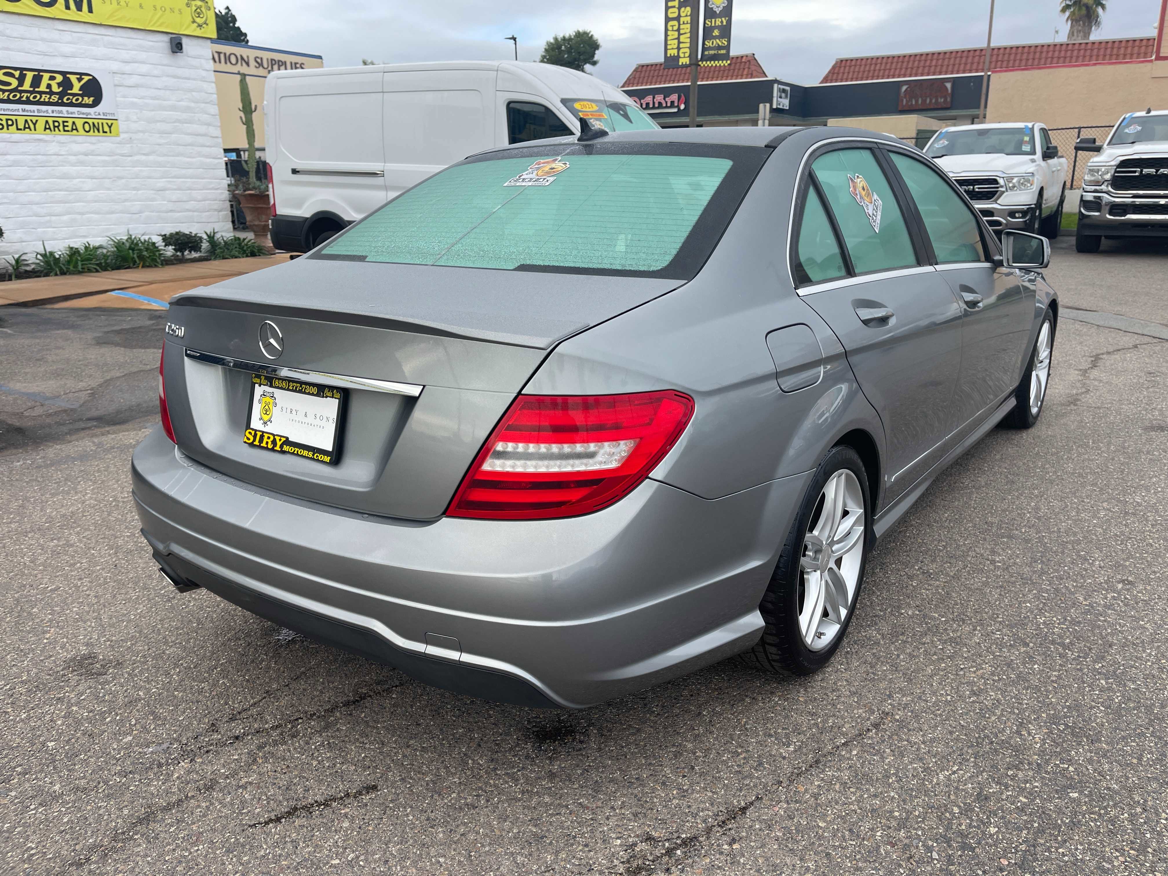 Used 2013 Mercedes-Benz C 250 Sedan w/ Premium 1 Pkg image 3