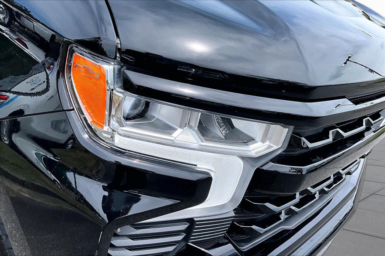 Used 2024 Chevrolet Silverado 1500 RST w/ Z71 Off-Road Package AWD/4WD image 26
