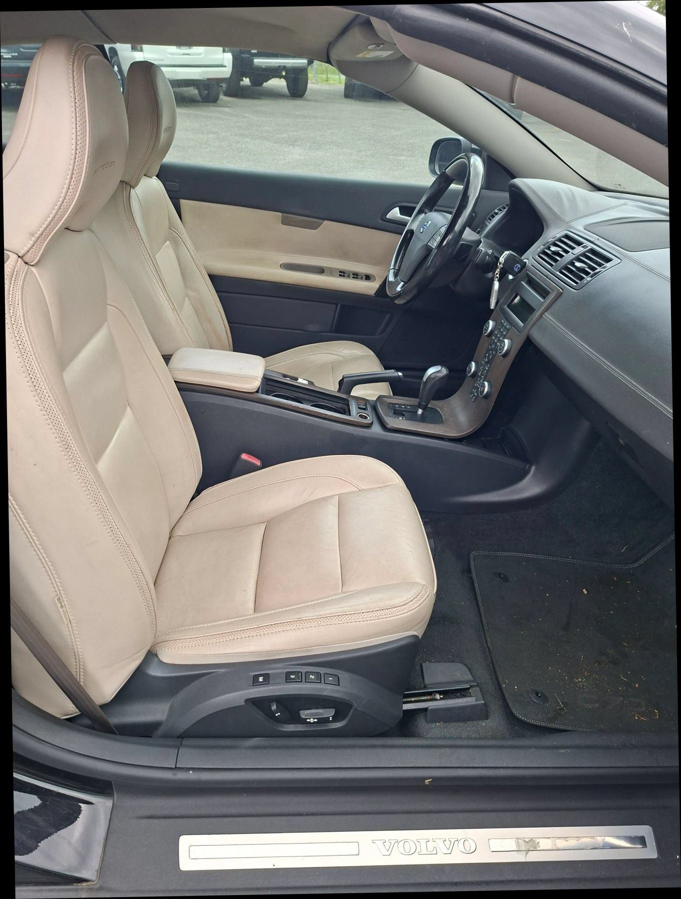 Used 2012 Volvo C70 T5 FWD image 10
