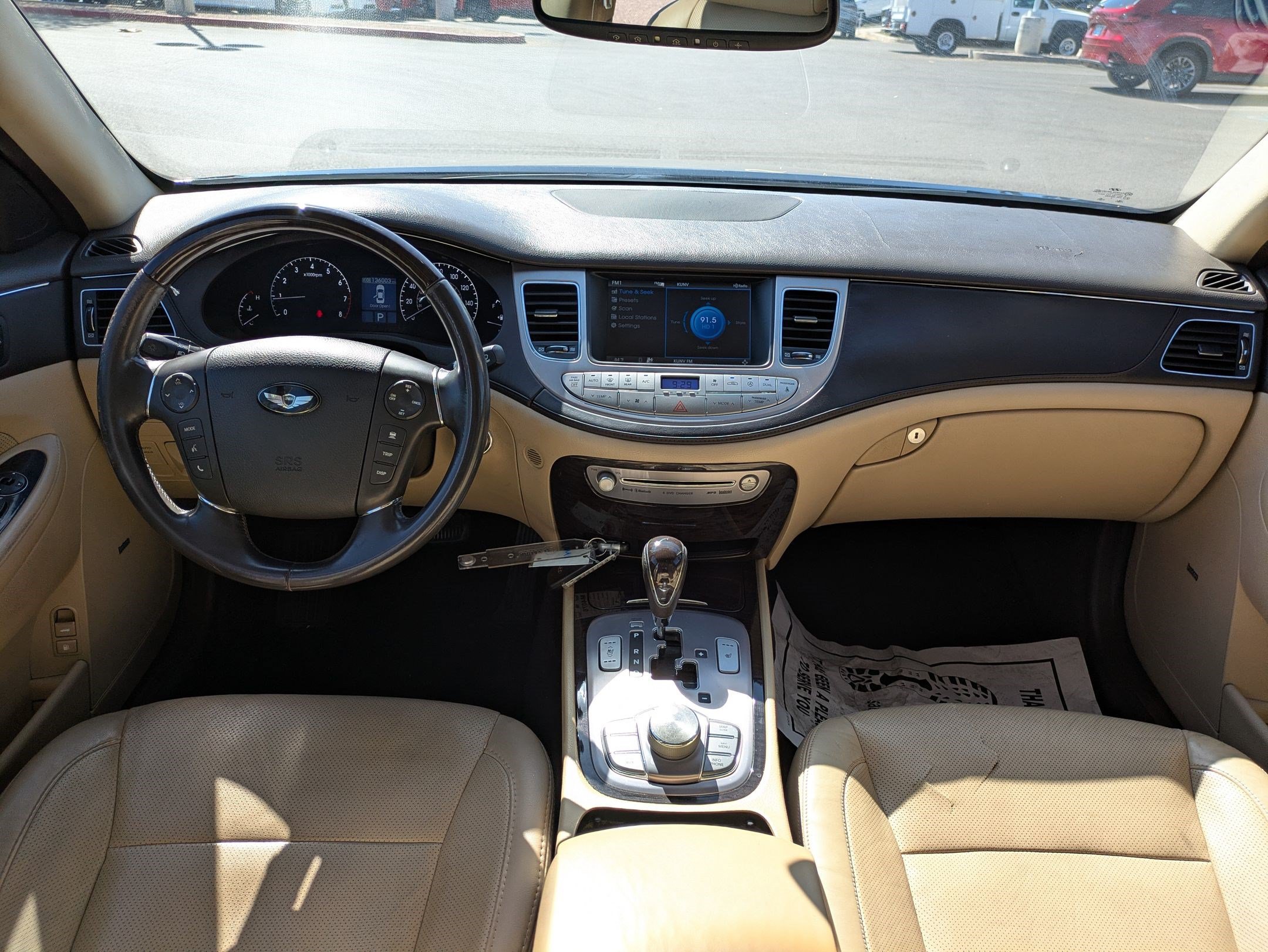 Used 2011 Hyundai Genesis 4.6 RWD image 28