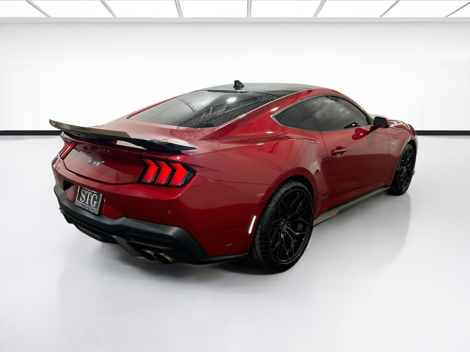Used 2024 Ford Mustang GT Premium RWD image 4