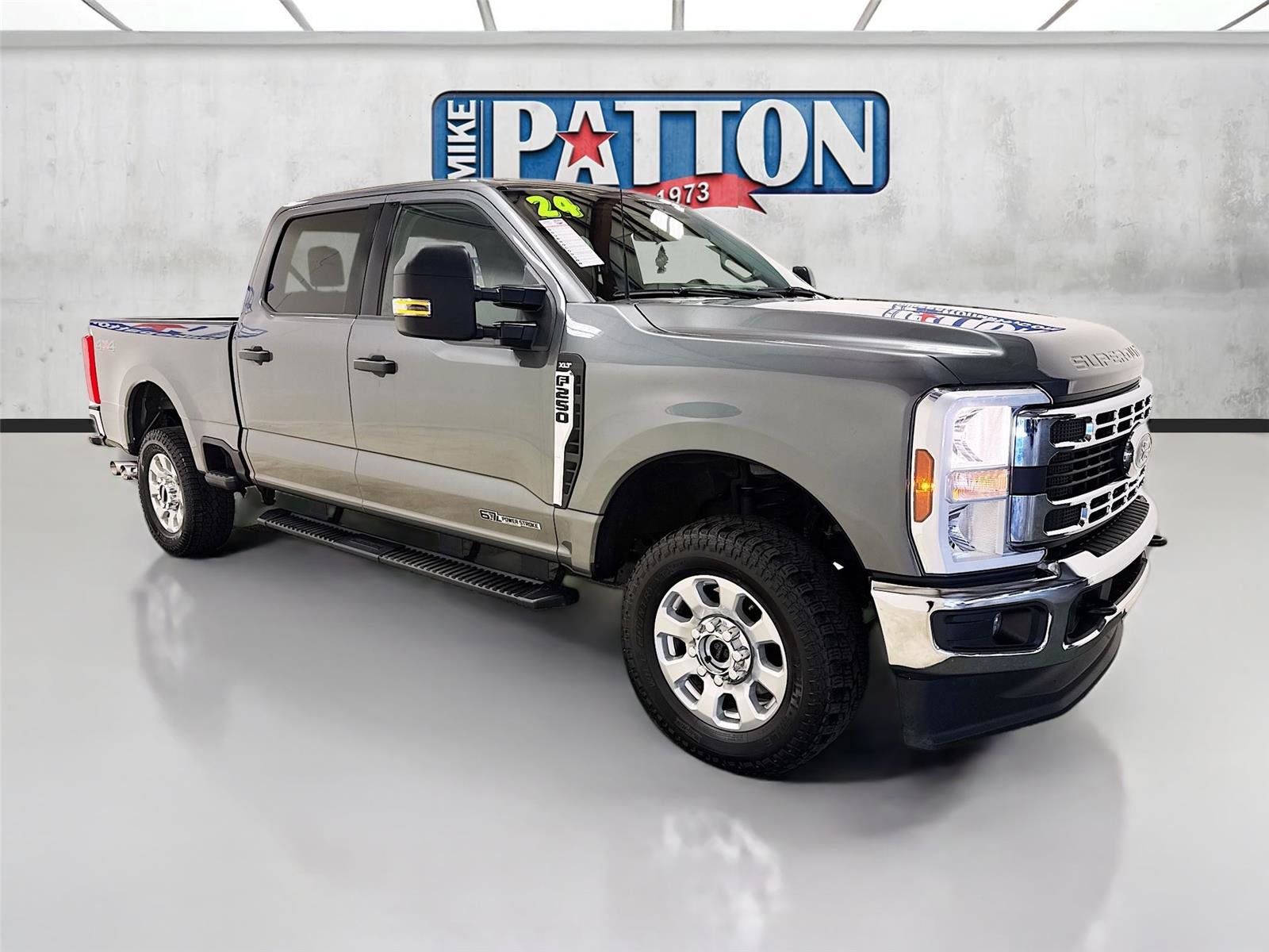 Used 2024 Ford F250 XLT AWD/4WD image 1