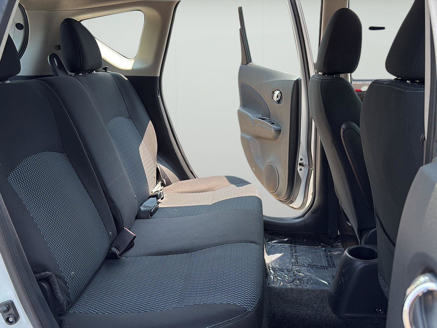 Used 2019 Nissan Versa Note SV FWD image 15