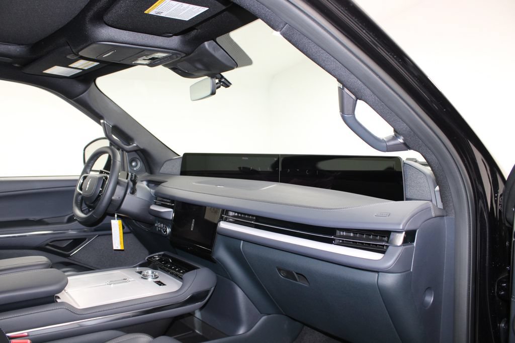 New 2027 Lincoln Navigator Reserve w/ Jet Appearance Package AWD/4WD image 32