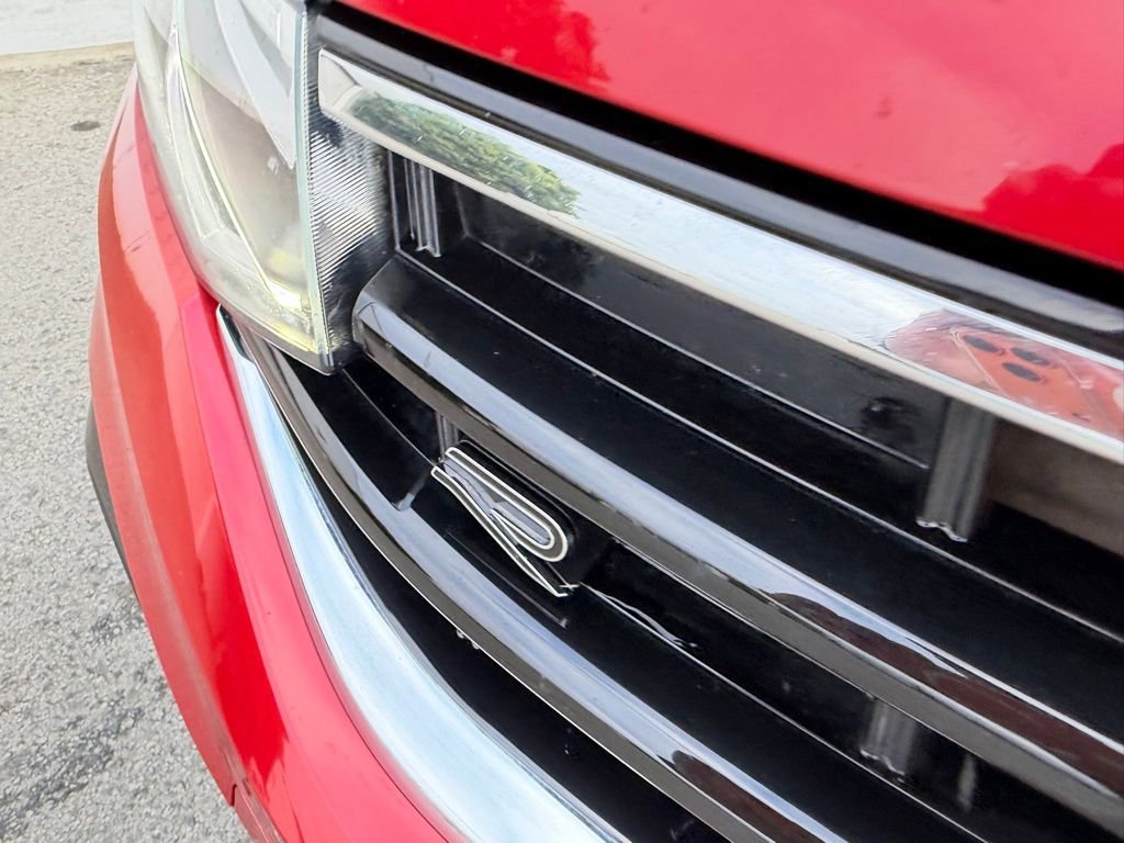 Used 2024 Volkswagen Tiguan SE R-Line image 10