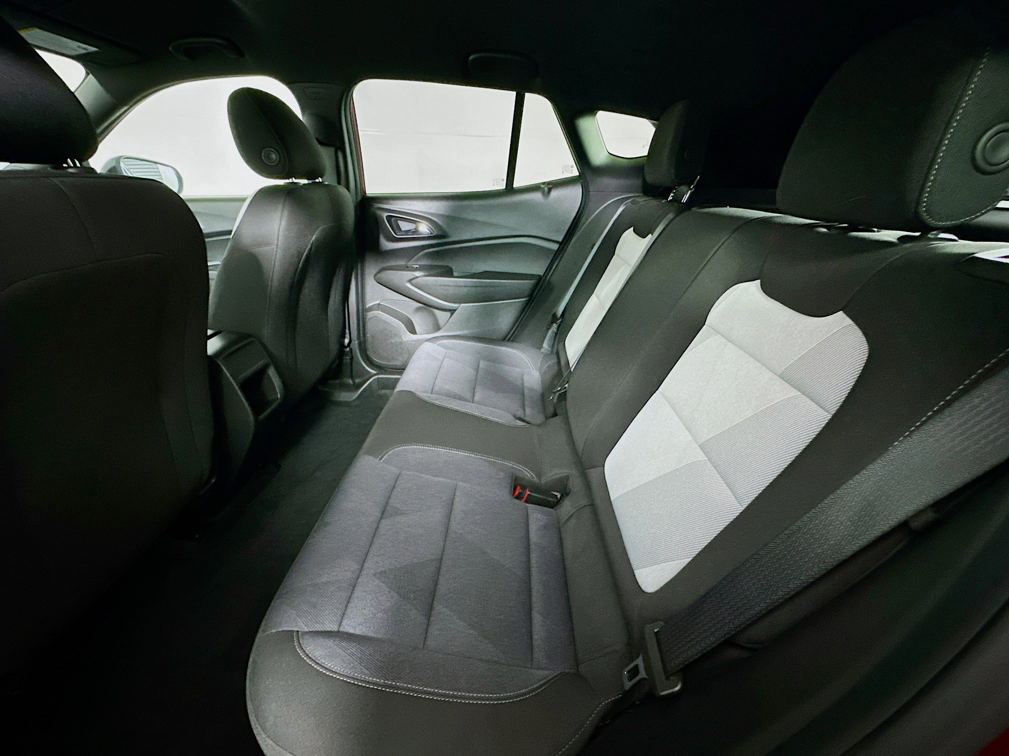 Used 2024 Chevrolet Trax RS w/ Driver Confidence Package image 26