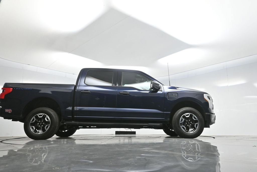 Used 2023 Ford F150 Lightning XLT AWD/4WD image 52