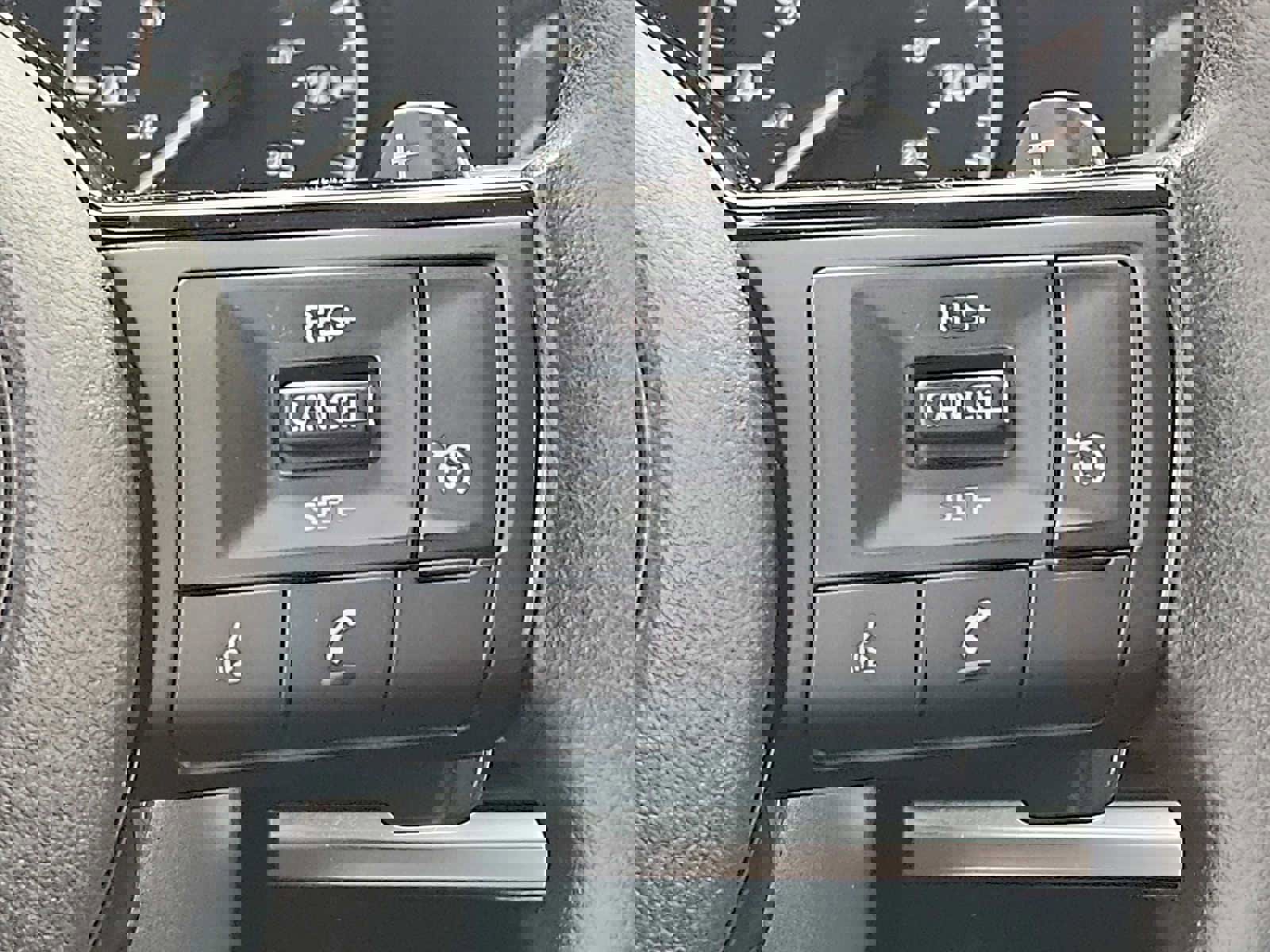 Used 2022 Nissan Pathfinder S AWD/4WD image 20