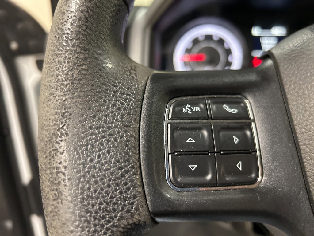 Used 2016 RAM 2500 SLT image 21