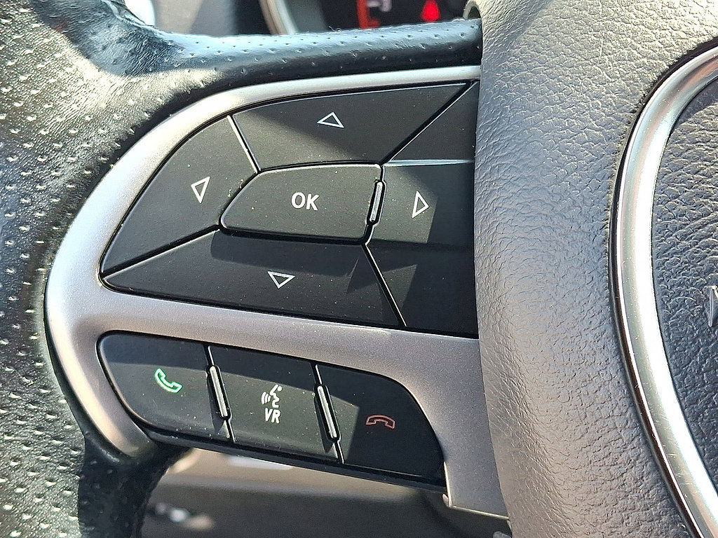 Used 2020 Dodge Durango SXT AWD/4WD image 23