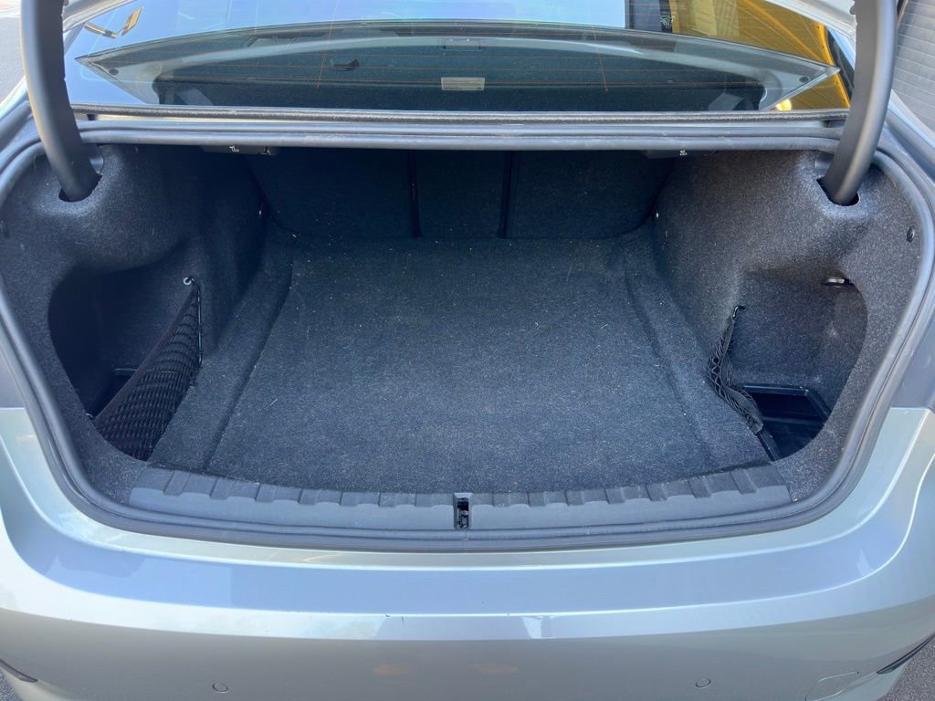 Used 2019 BMW 330i Sedan w/ Convenience Package RWD image 21