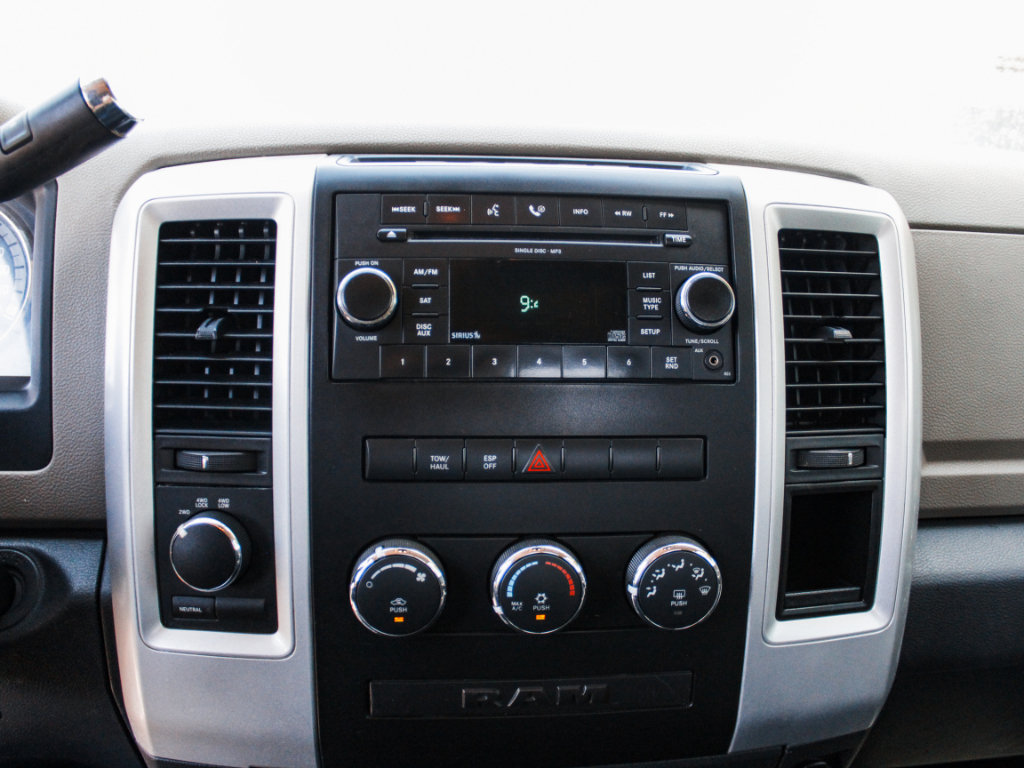 Used 2009 Dodge Ram 1500 Truck SLT AWD/4WD image 14