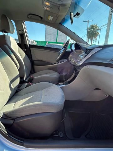 Used 2013 Hyundai Accent GS image 11