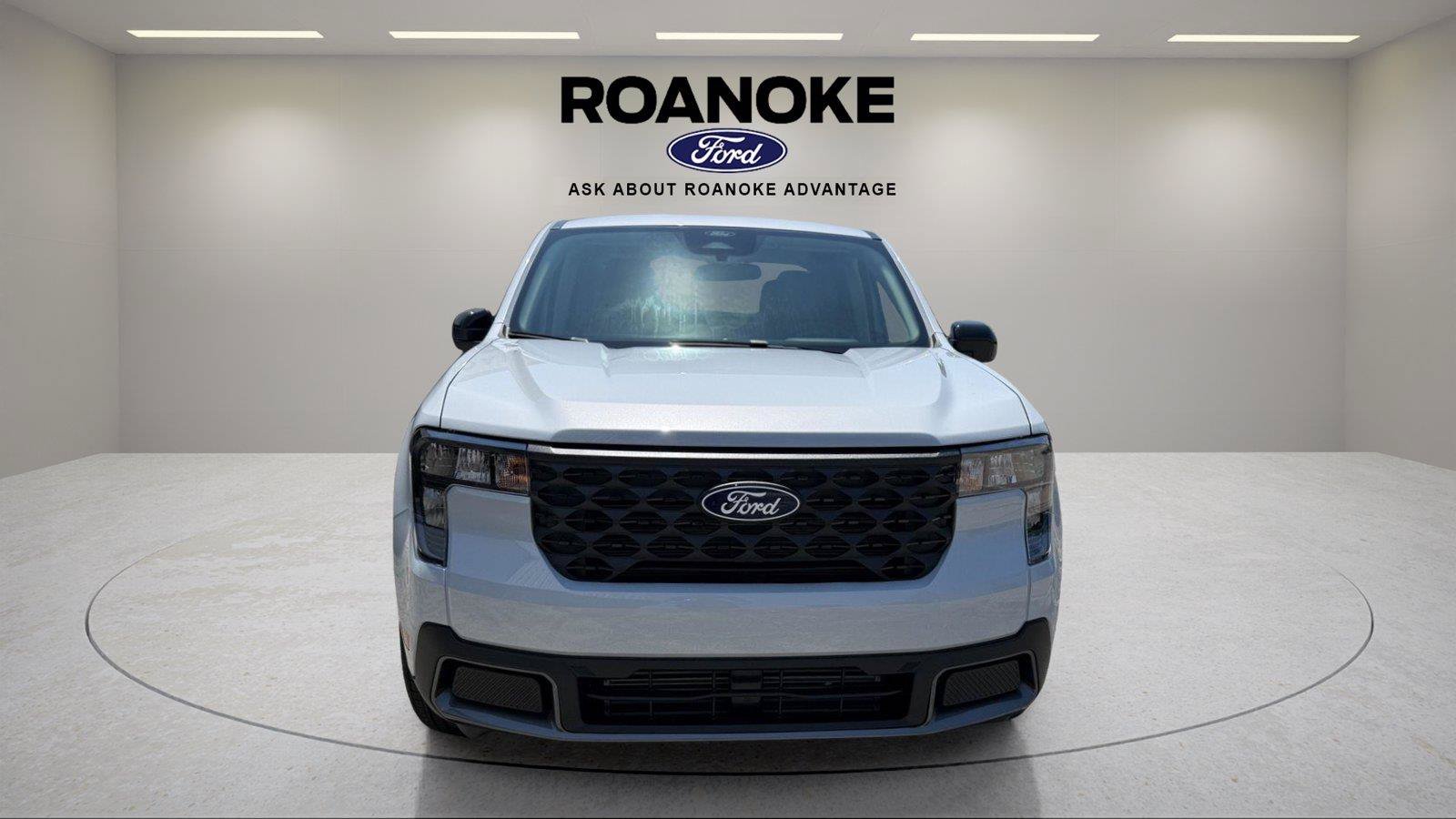 New 2026 Ford Maverick XLT w/ XLT Luxury Package AWD/4WD image 2