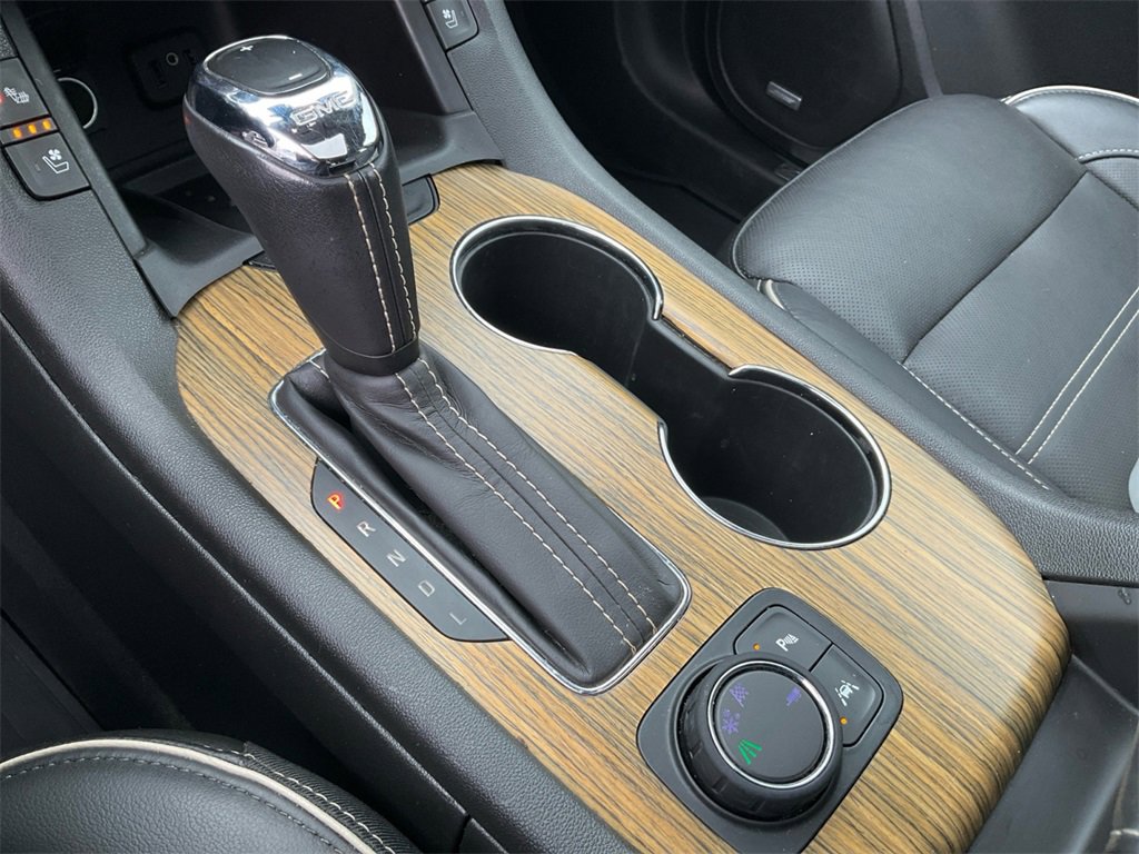 Used 2018 GMC Acadia Denali w/ Technology Package image 32