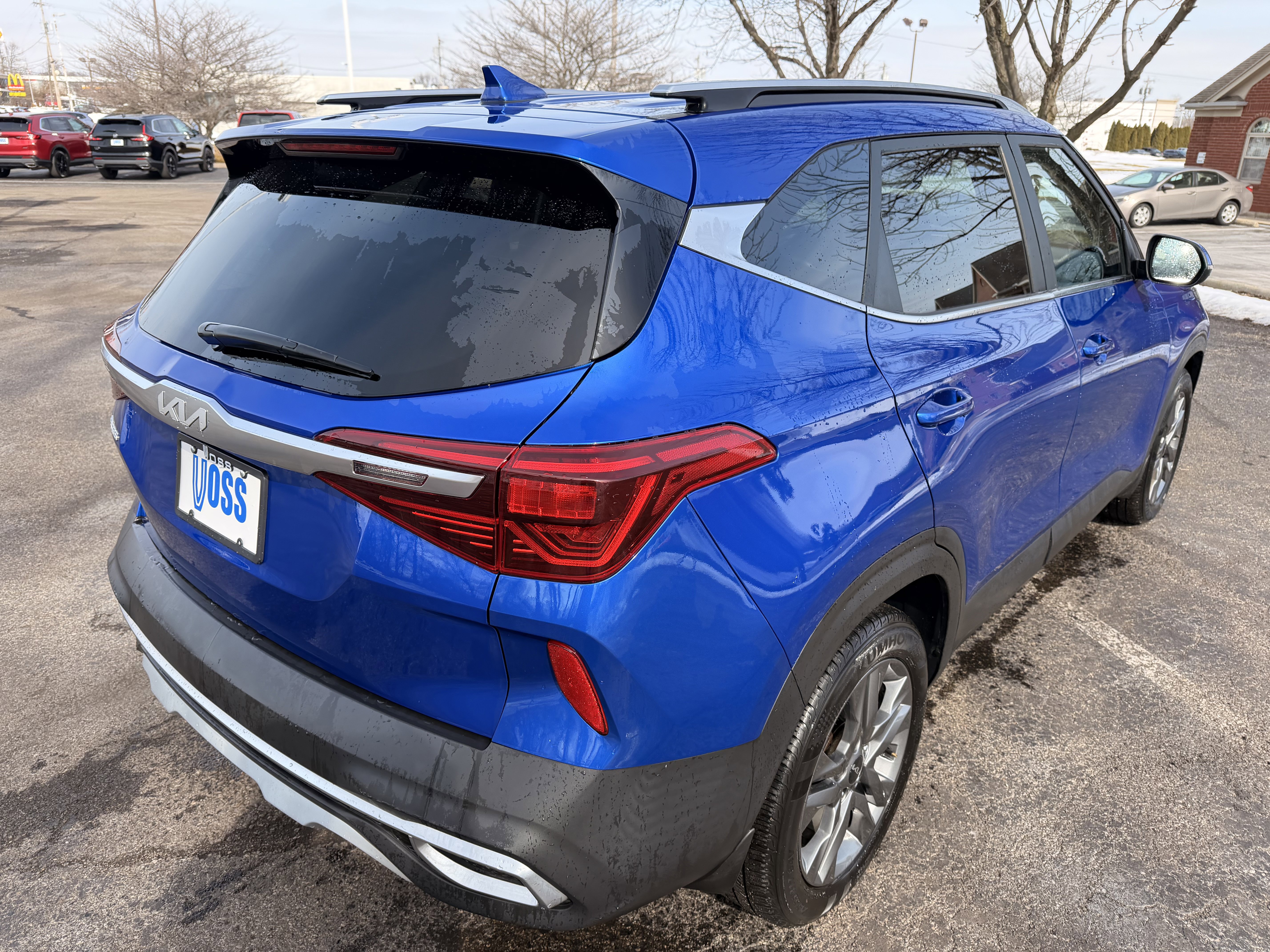 Used 2023 Kia Seltos S w/ Navigation Package image 3