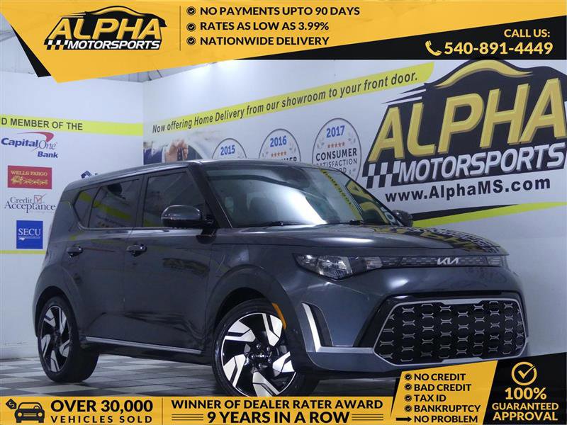 Used 2023 Kia Soul GT-Line FWD image 1