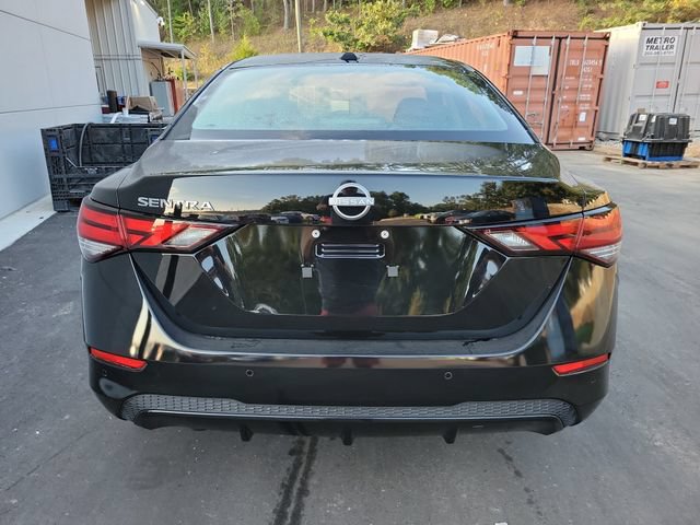 Used 2025 Nissan Sentra SV FWD image 6