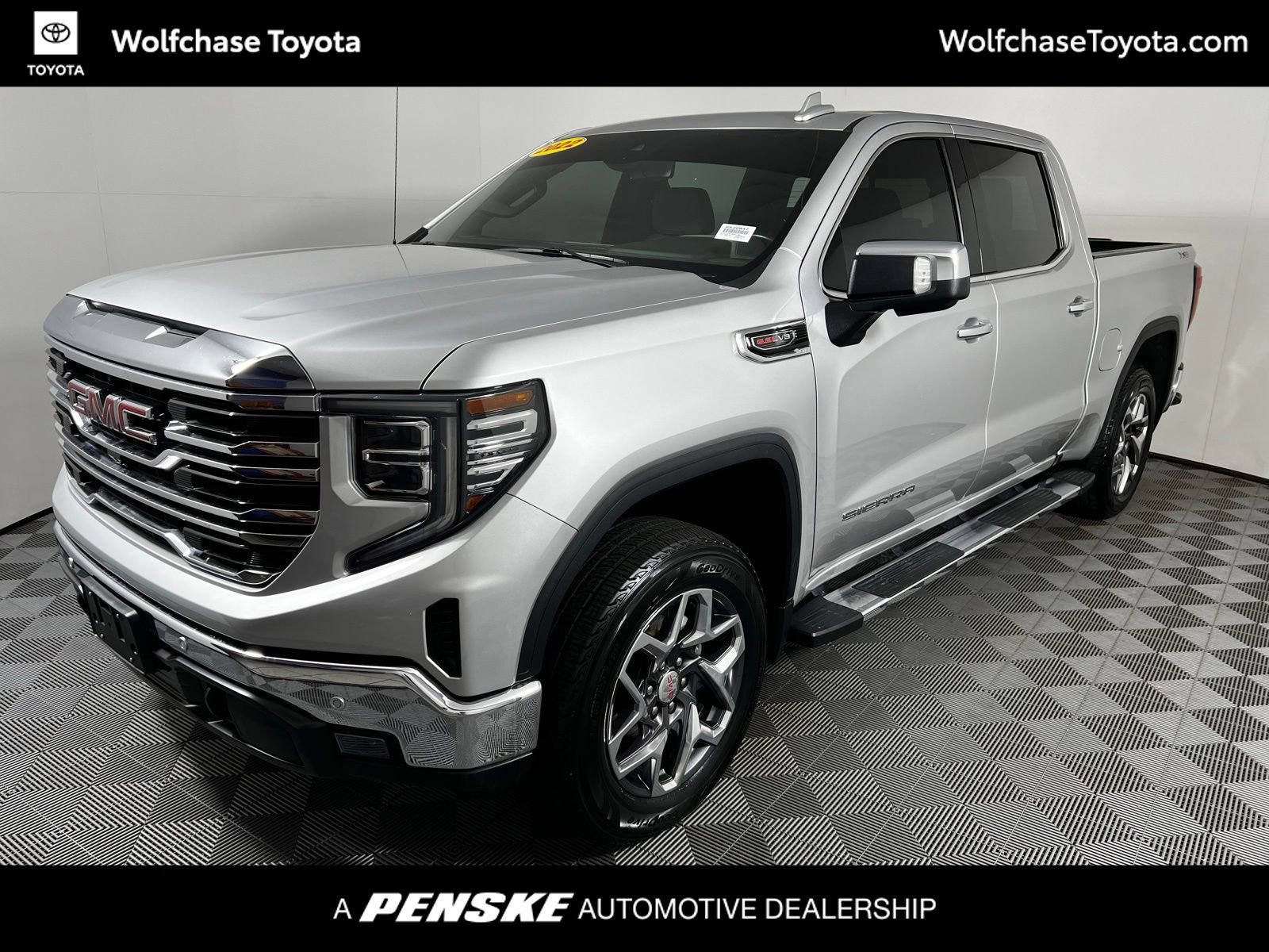 Used 2022 GMC Sierra 1500 SLT w/ SLT Premium Plus Package