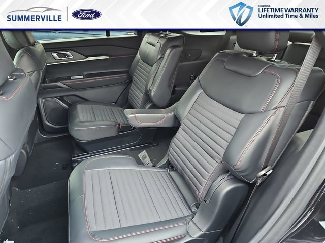 New 2026 Ford Explorer ST-Line w/ ST-Line Street Pack RWD image 17
