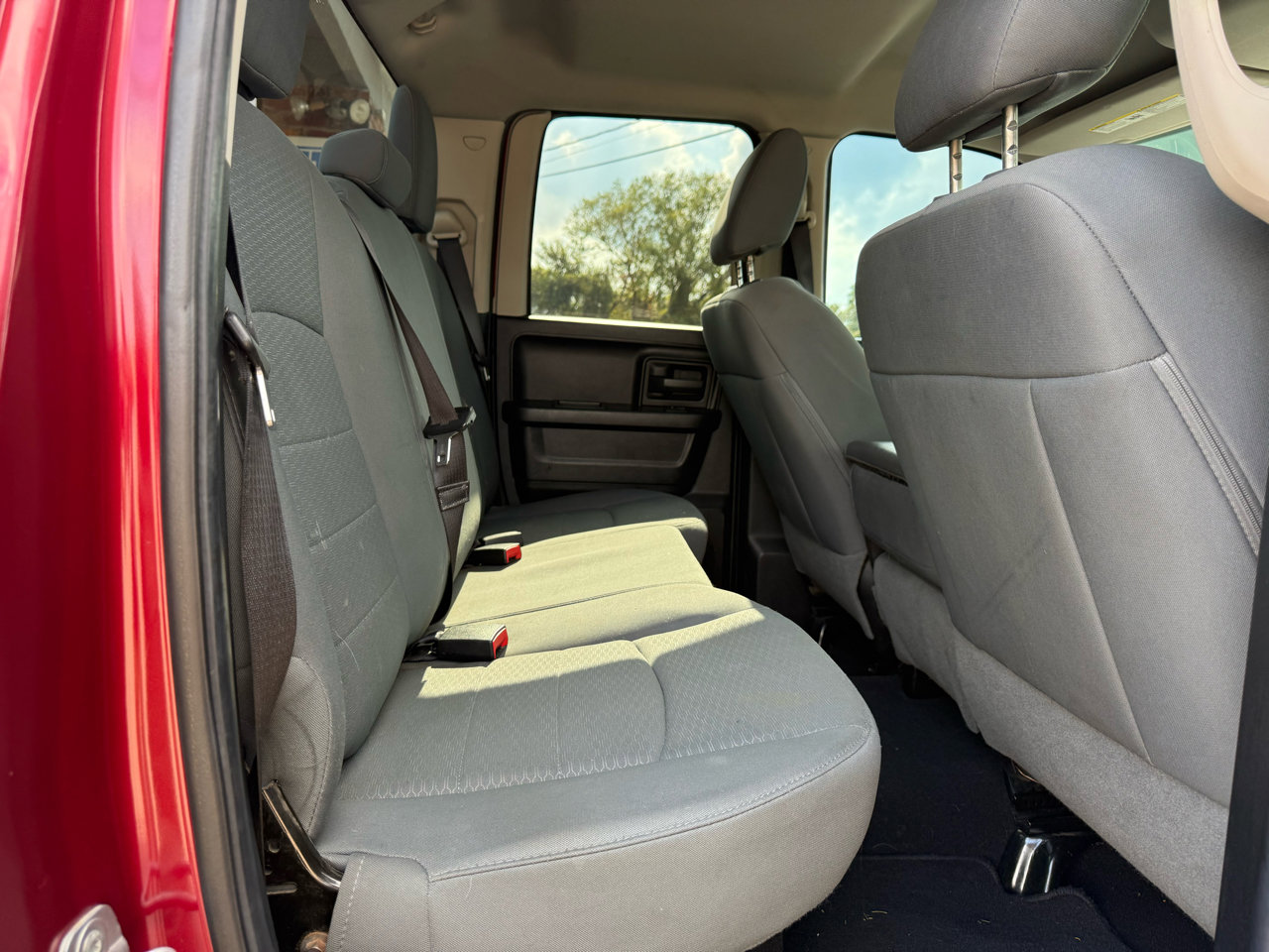 Used 2014 RAM 1500 Express image 20