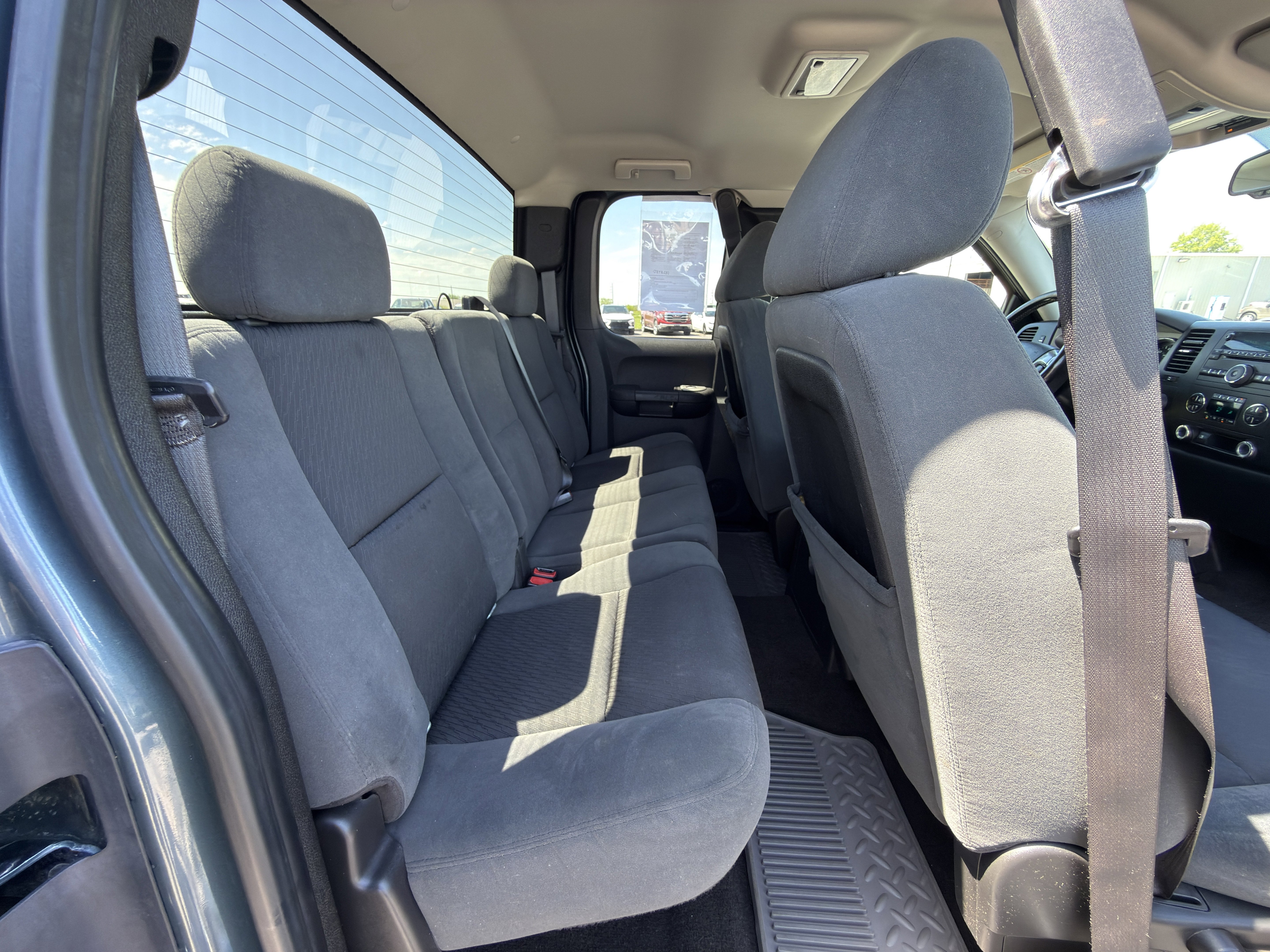 Used 2009 Chevrolet Silverado 2500 LT w/ Exterior Plus Package AWD/4WD image 19