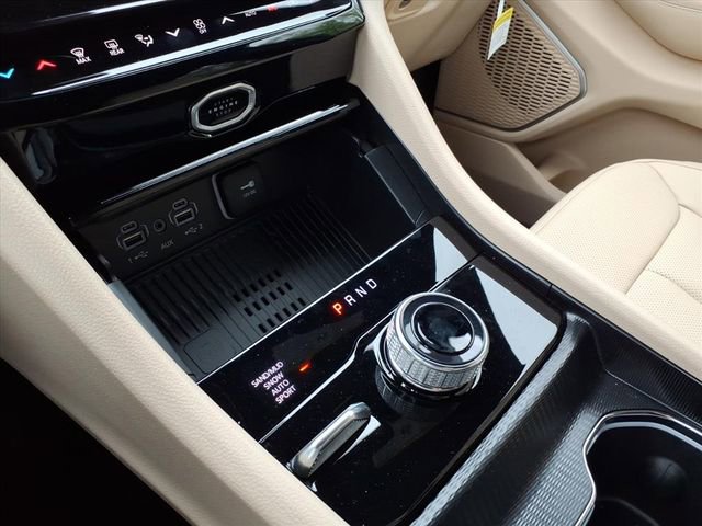 New 2026 Jeep Grand Cherokee L Limited w/ Luxury Tech Group II AWD/4WD image 21