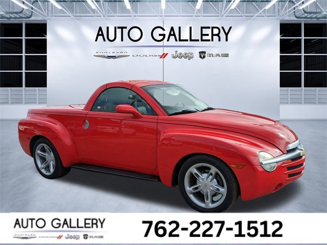 Used 2004 Chevrolet SSR w/ Preferred Equipment Group