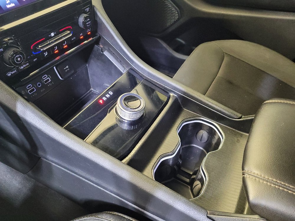 Used 2023 Jeep Grand Cherokee Laredo X image 26