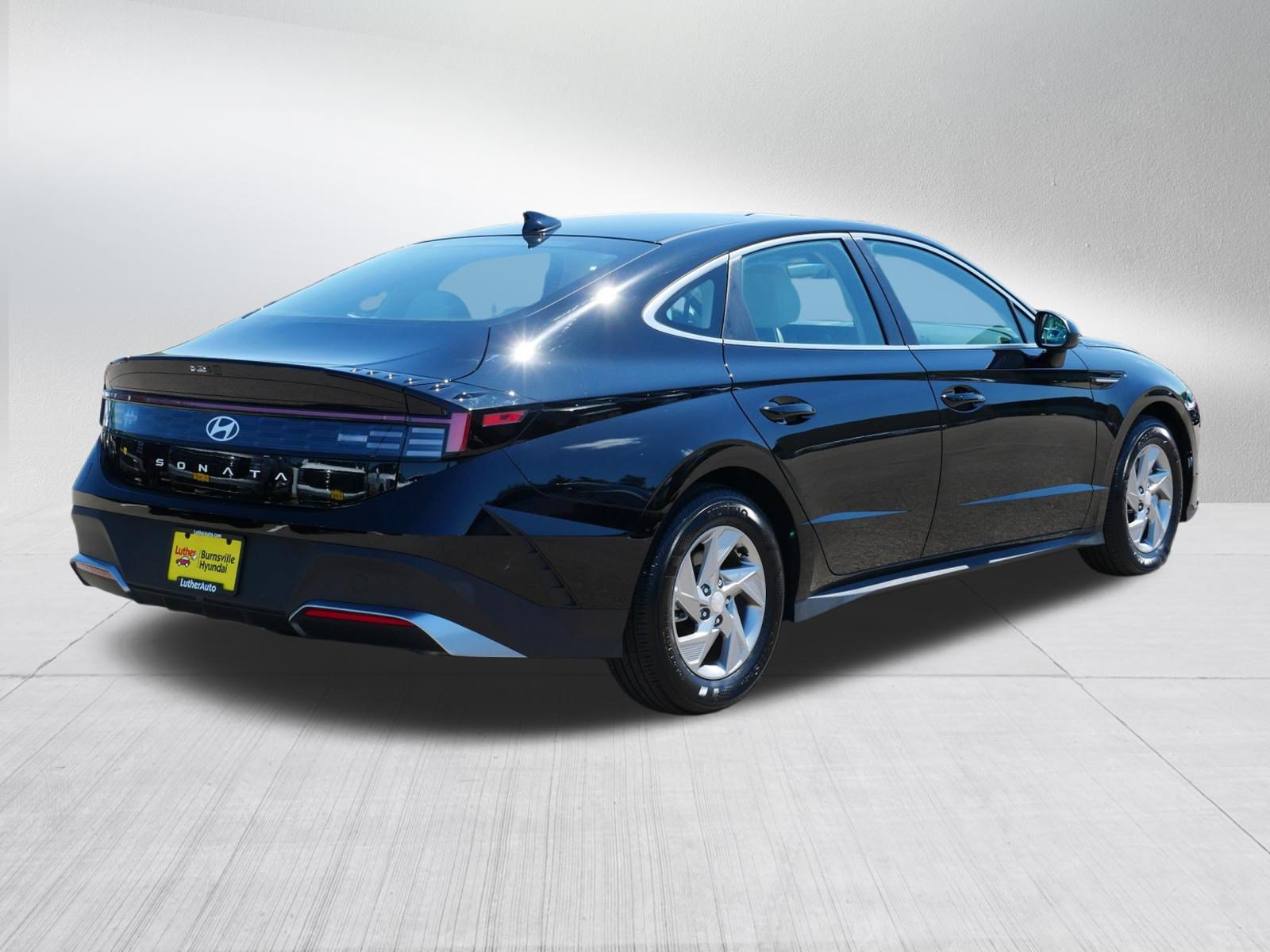 Certified 2026 Hyundai Sonata SE FWD image 7