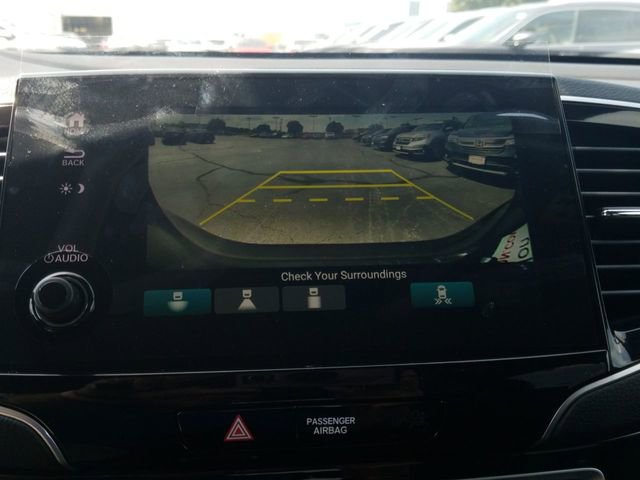 Used 2020 Honda Pilot Touring image 18