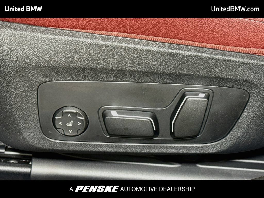 New 2026 BMW 330i Sedan w/ M Sport Package RWD image 4