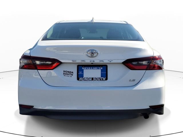 Used 2024 Toyota Camry LE image 6