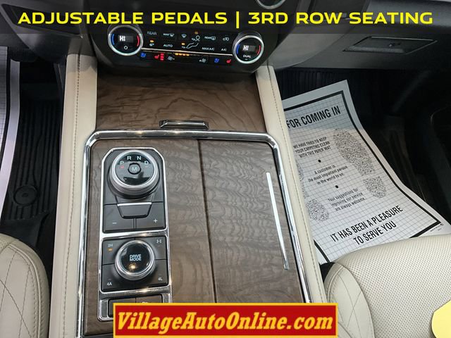 Used 2021 Ford Expedition Platinum image 18