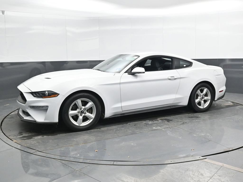 Used 2018 Ford Mustang EcoBoost image 8