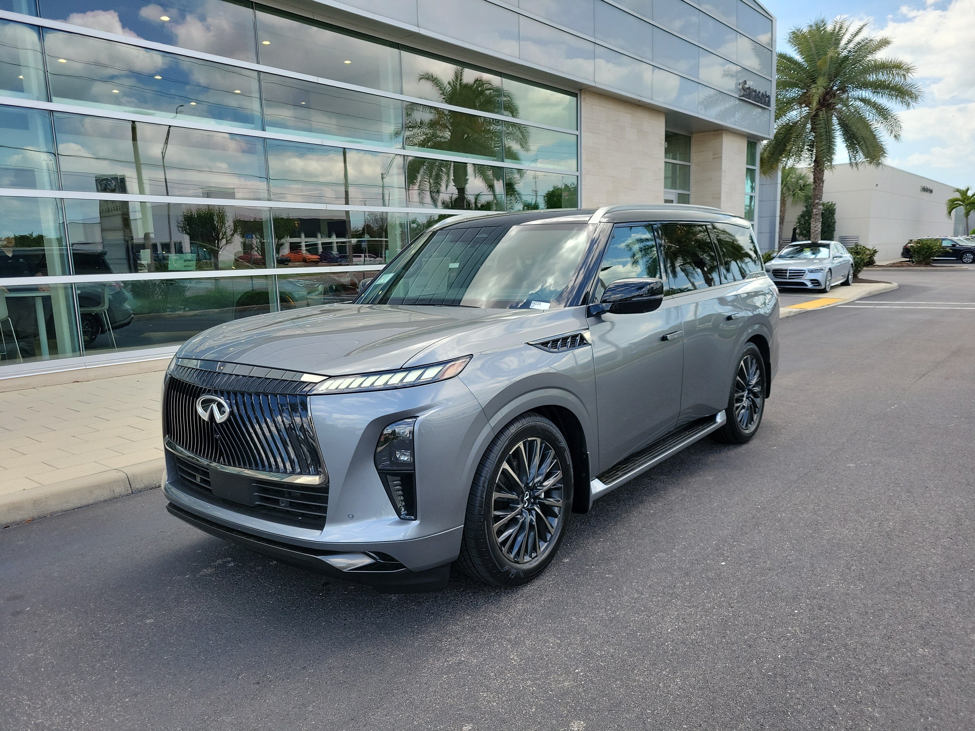 New 2026 INFINITI QX80 Autograph w/ Premium Cargo Package AWD/4WD image 8