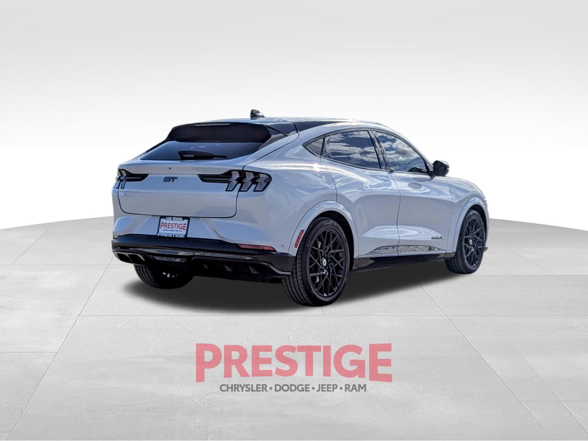 Used 2022 Ford Mustang Mach-E GT w/ GT Performance Edition AWD/4WD image 9