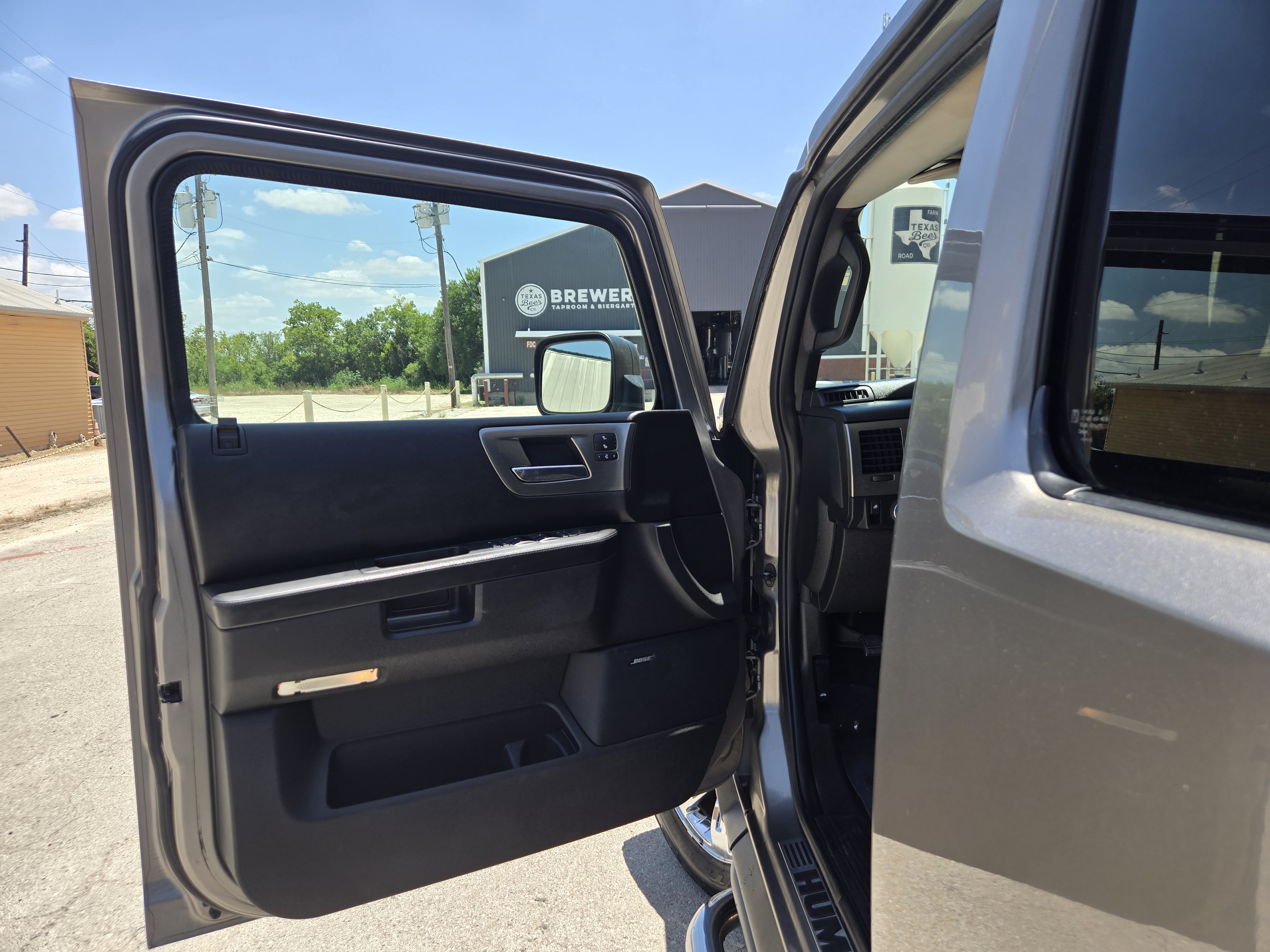 Used 2009 HUMMER H2 Luxury AWD/4WD image 4