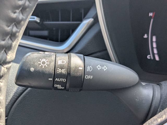 Used 2024 Toyota Corolla Cross AWD Hybrid w/ Convenience Package image 28