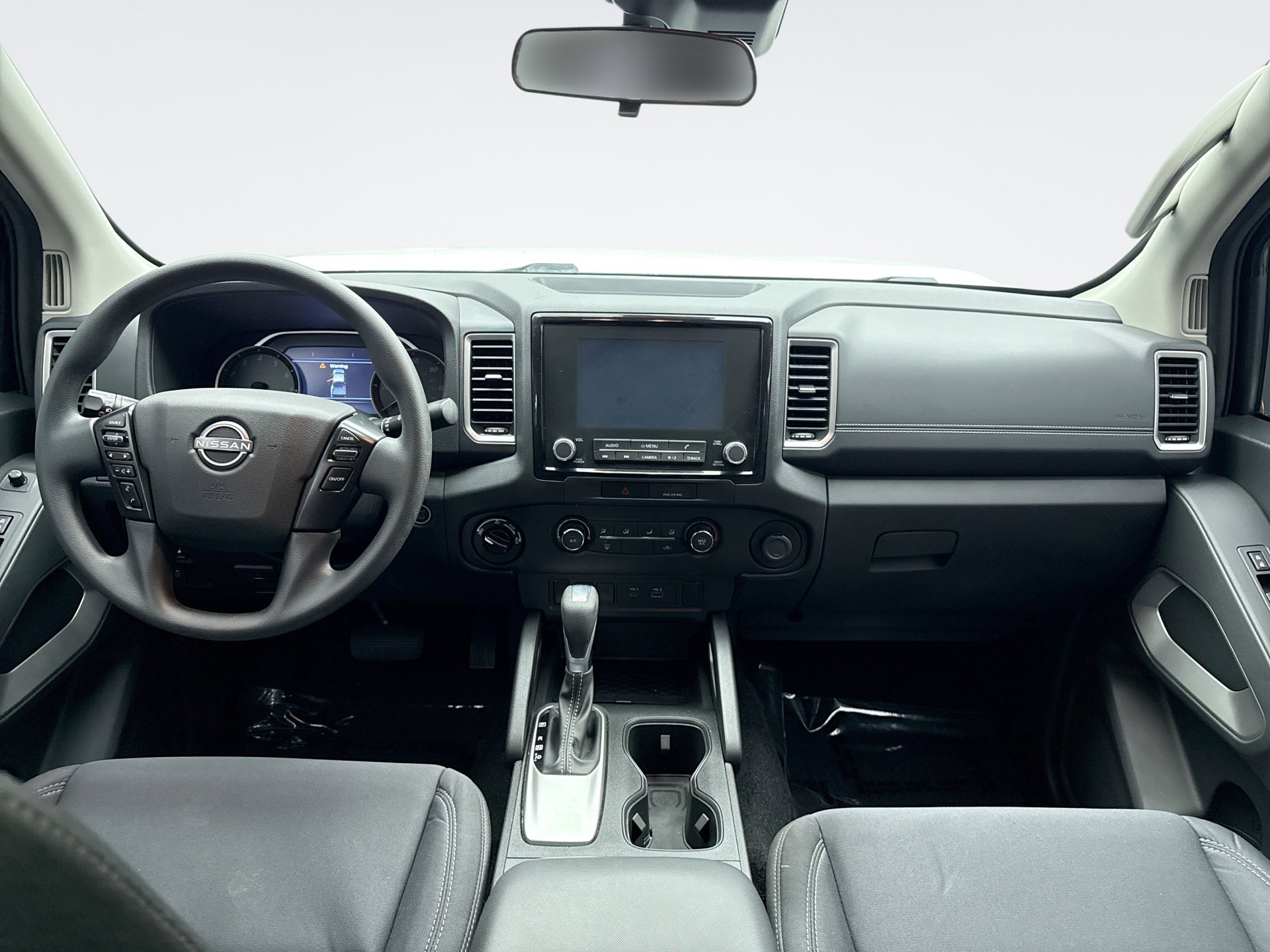 Used 2023 Nissan Frontier SV AWD/4WD image 14
