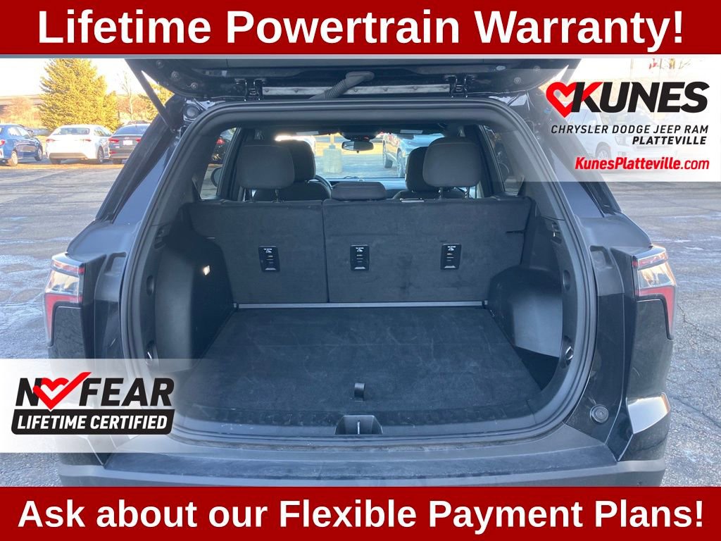 Used 2025 Chevrolet Equinox LT image 28