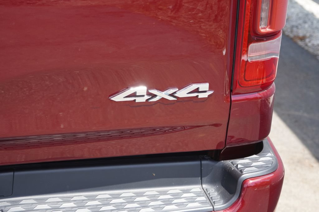 Used 2023 RAM 1500 Laramie AWD/4WD image 8