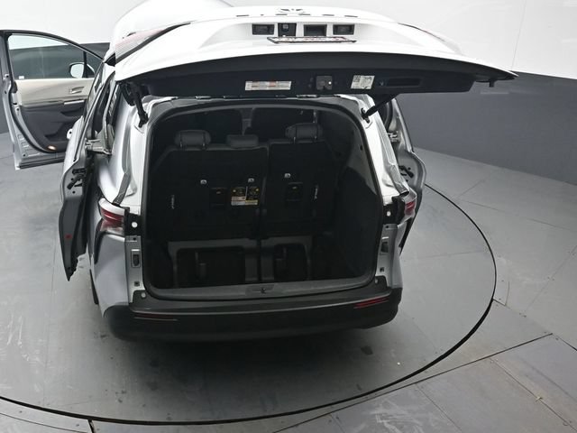 Certified 2023 Toyota Sienna XLE w/ Protection Package (TMS) FWD image 52